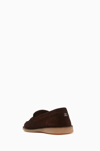 Loafers in Suede