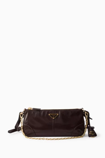Medium Re-edition 2002 Shoulder Bag in Leather