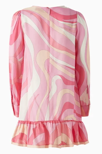 فستان بنقشة تجريدية