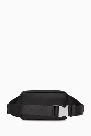 Belt Bag in Re-Nylon