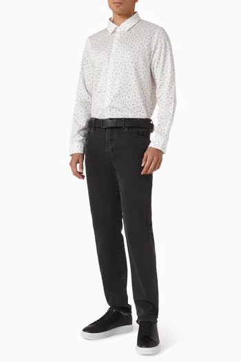 بنطال جينز بقصة ضيقة دينم