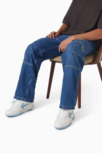 سنيكرز اوت اوف اوفيس جلد