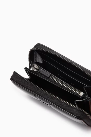 محفظة كيرا صغيرة بتصميم مبطن جلد