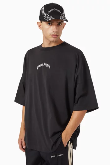 كاب بيسبول مطرز بشعار الماركة بتصميم لهب قنب