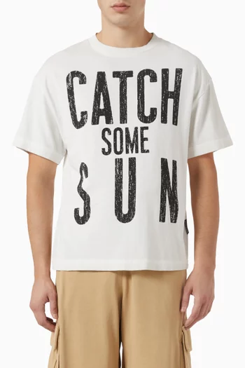 تي شيرت بطبعة