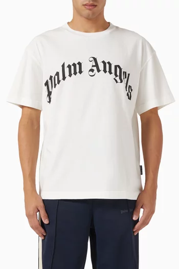 تي شيرت بشعار الماركة المقوس قطن