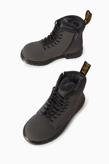 حذاء بوت سيرينا 1460