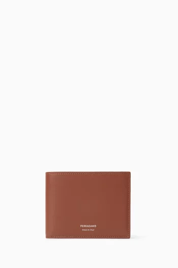 Classic Wallet in Leather