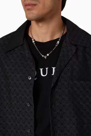 Skull and Pearl Necklace in Pearl