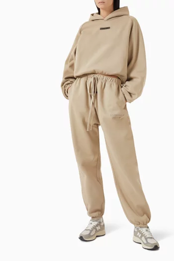 Modern-fit Hoodie