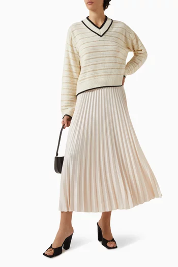 تنورة بونتياك بطيّات