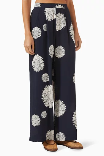 بنطال إيزولا بطبعة حرير وكريب