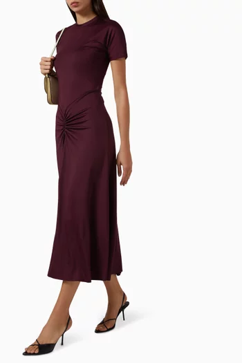 فستان متوسط الطول بنمط تي شيرت بكشكش جيرسيه