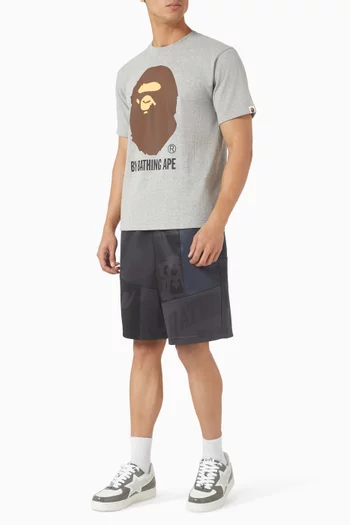 تي شيرت بطبعة شعار الماركة قطن