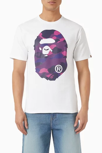 تي شيرت بطبعة رأس قرد كبيرة ونقشة مموهة قطن