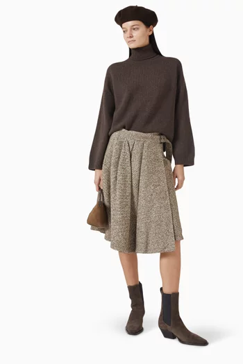 تنورة بتصميم اسكتلندي ونقشة شيفرون صوف بكر وحرير لامع