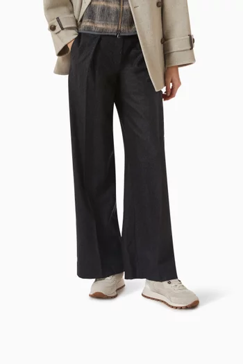 سنيكرز ببطانة فرو شمواه