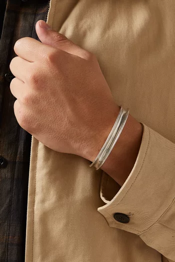 Groove Cuff in Metal