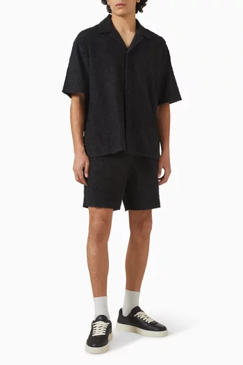 قميص مزين بالكامل بنقشة بملمس منشفة قطن