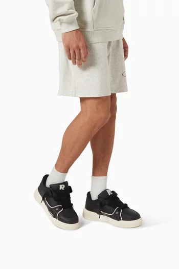 سنيكرز ستوديو جلد