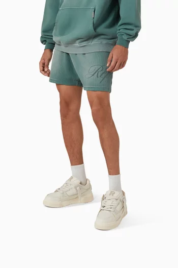 سنيكرز ستوديو جلد