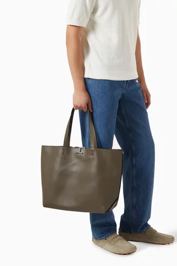 T Timeless Shopping Bag in Leather