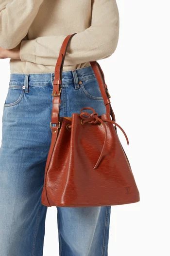 90s Noé Shoulder Bag in Epi Leather