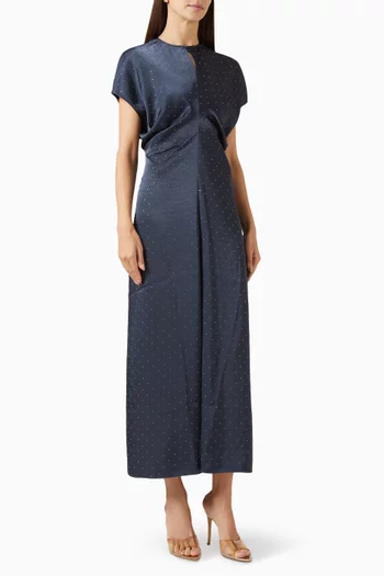 فستان طويل مرصع بالحلي ستان