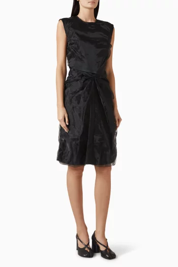 فستان متوسط الطول بكشكش أورجانزا