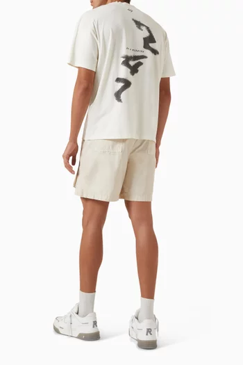 تي شيرت موشين بقصة فضفاضة مزيج قطن