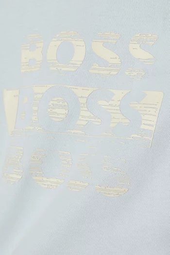 تي شيرت بشعار الماركة قطن