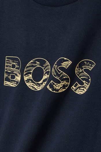 تي شيرت بطبعة شعار الماركة قطن