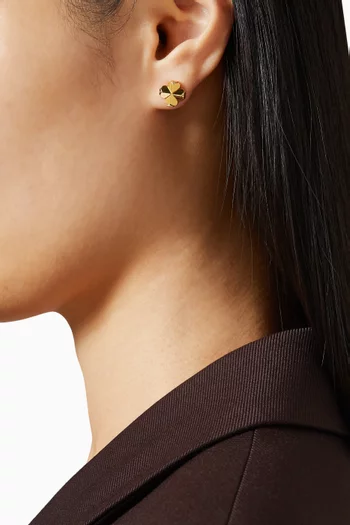 أقراط بتصميم زهور بالشكل البستوني نحاس مطلي بلون ذهبي