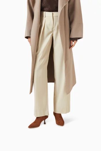 حذاء بوت أديل بطول الكاحل وكعب 65 مم شمواه