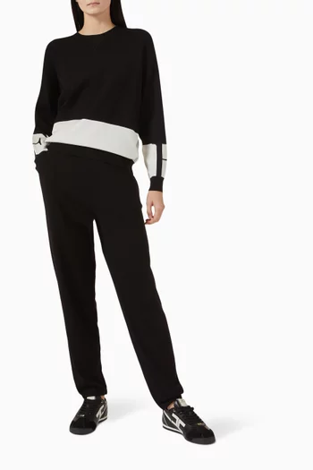 Colour-block Sweater in Knit