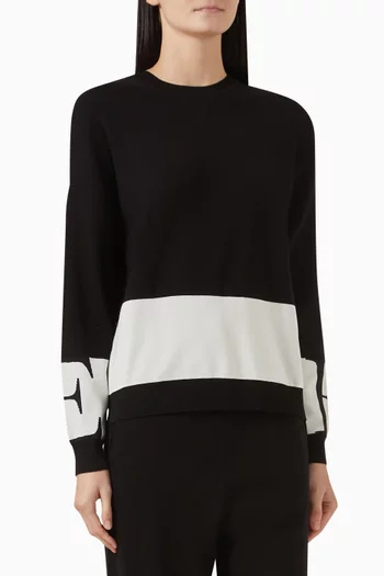 Colour-block Sweater in Knit