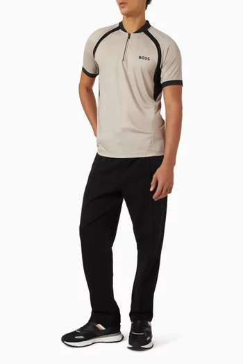 تي شيرت بولو بياقة وسحّاب جيرسيه شبكي