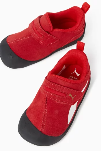 Kitten Premium Easy On Sneakers