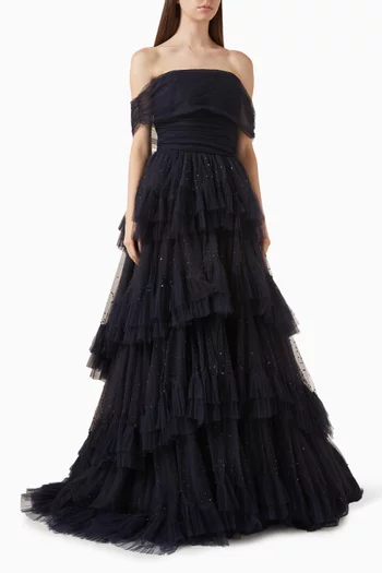 فستان سهرة كويني بأكتاف مكشوفة ومطرز تول