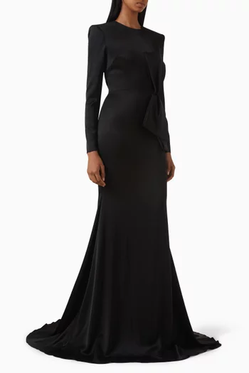 فستان سهرة بعقدة ستان كريب