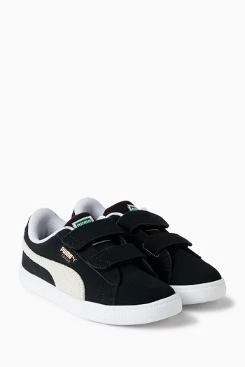 Classic Sneakers in Suede
