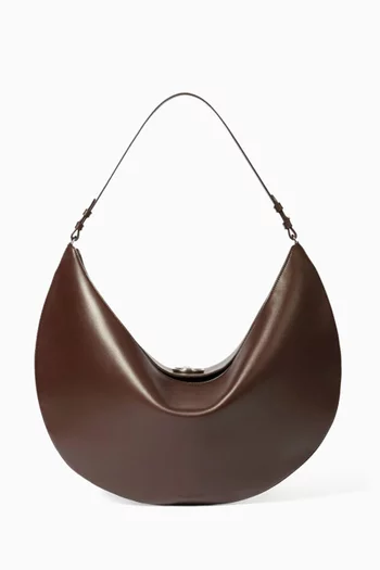 Le Sac Ovalo Shoulder Bag in Leather
