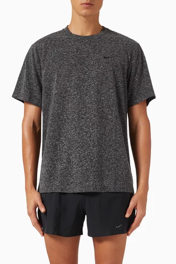 تي شيرت برايماري رياضي بتقنية Dri-FIT جيرسيه