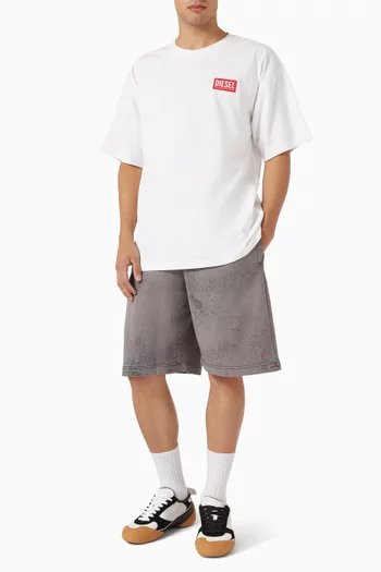 شورت بتطريز شعار الماركة قطن عضوي