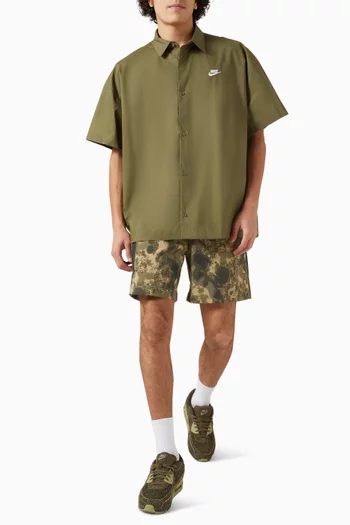 قميص كلوب واسع بأزرار 