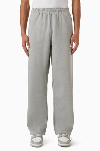 بنطال بشعار سولو وحافة مفتوحة صوف