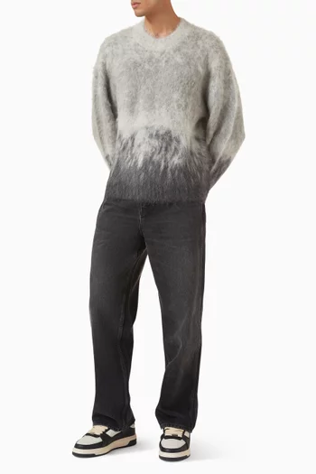 سترة منسوجة من قماش ناعم بلون متدرج