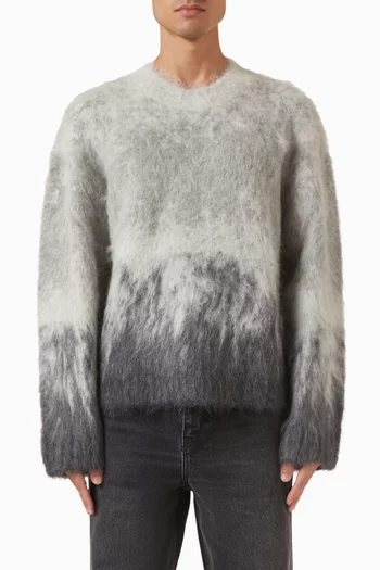 سترة منسوجة من قماش ناعم بلون متدرج