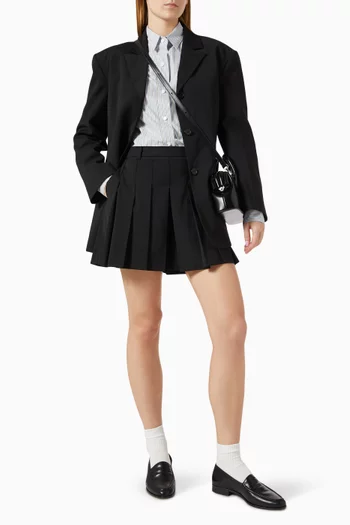 قميص بوي بقصة مربعة