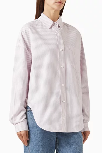 قميص بوي بقصة مربعة